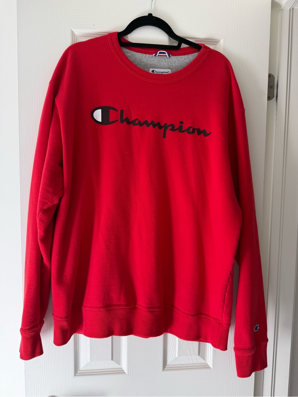 Champion Men’s Red Logo Crewneck Sweatshirt – Size XL